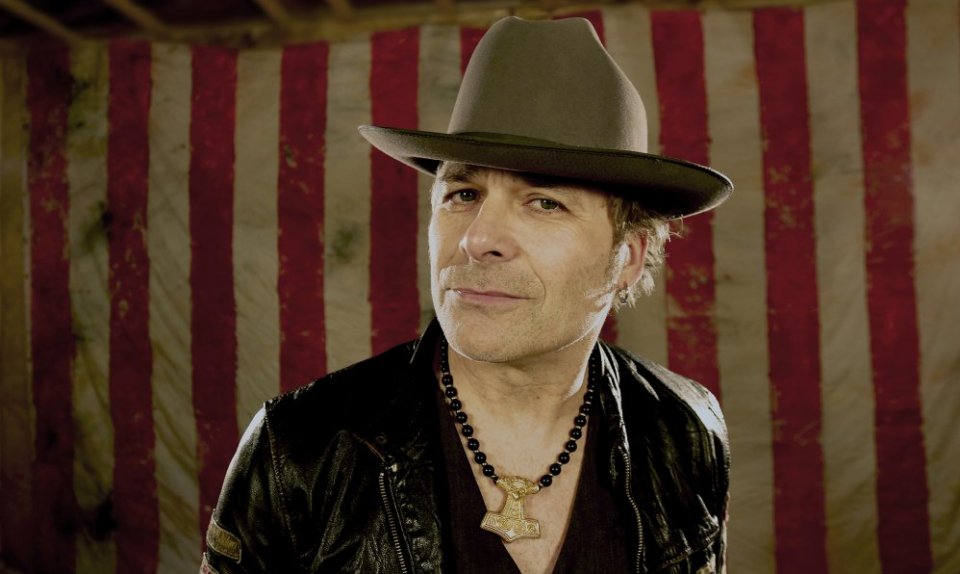 Mike Tramp intim koncert